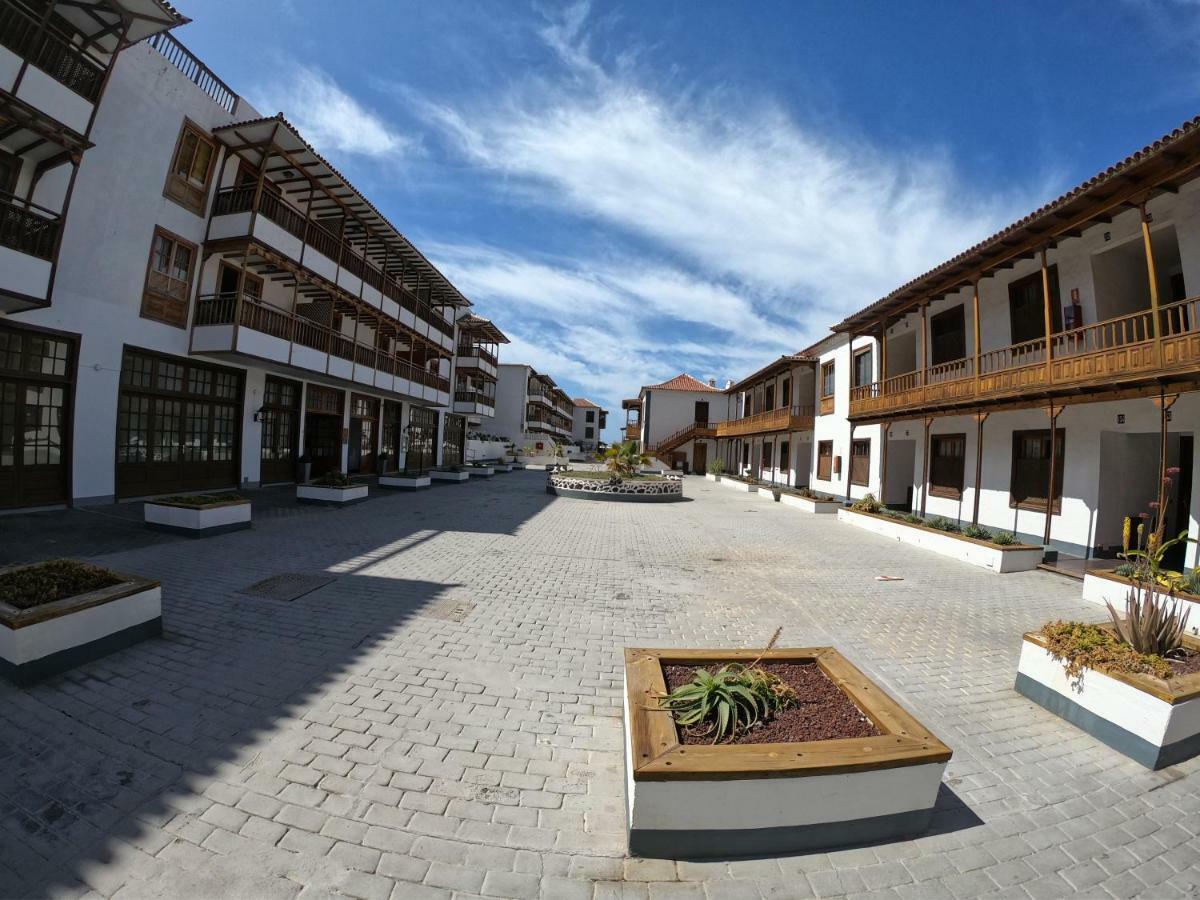 Apartamento Vacacional Los Gigantes Santiago Del Teide Luaran gambar